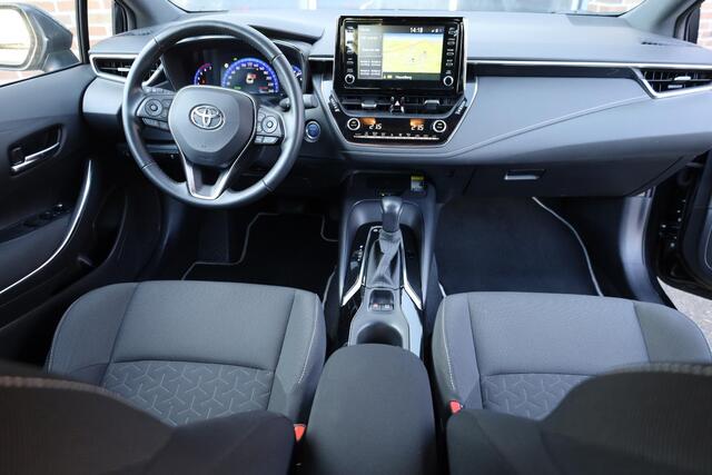 Toyota COROLLA 1.8 Hybrid Active CAMERA CARPLAY DAB NAVI CRUISE CLIMA 2xPDC GSM-LADER