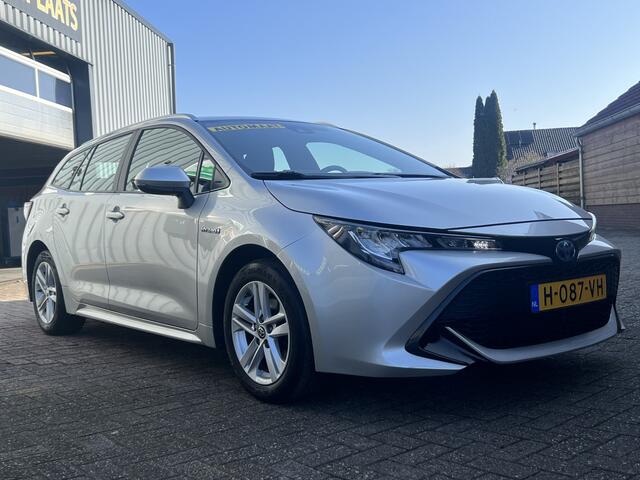 Toyota COROLLA Touring Sports 1.8 Hybrid Business | AUTOMAAT | TREKHAAK | CAMERA | ADAPT. CRUISE |