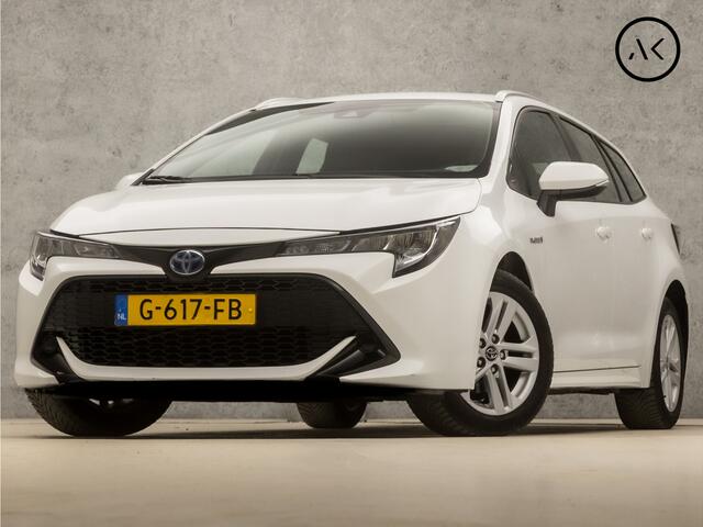Toyota COROLLA Touring Sports 1.8 Hybrid Active Sport Automaat (NAVIGATIE, CAMERA, ADAPTIVE CRUISE, SPORTSTOELEN, LANE ASSIST, LED KOPLAMPEN, ZWART HEMEL, NIEUWSTAAT)