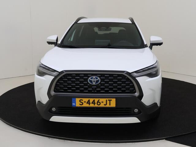 Toyota COROLLA Cross 2.0 High Power 200 PK Hybrid Launch Edition Navigatie | Climate Control | Cruise Control | Parkeersensoren Voor en Achter | 360 Graden Camera