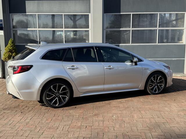 Toyota COROLLA Touring Sports 2.0 Hybrid Executive Bj 2019 Km 70.147 153pk Dealer onderhouden