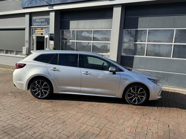 Toyota COROLLA Touring Sports 2.0 Hybrid Executive Bj 2019 Km 70.147 153pk Dealer onderhouden