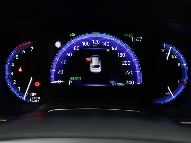 Toyota COROLLA Touring Sports 1.8 Hybrid GR-Sport | Navigatie | Camera | Stoelverwarming | LM velgen | Draadloze telefoonlader | Climate Control | Trekhaak |