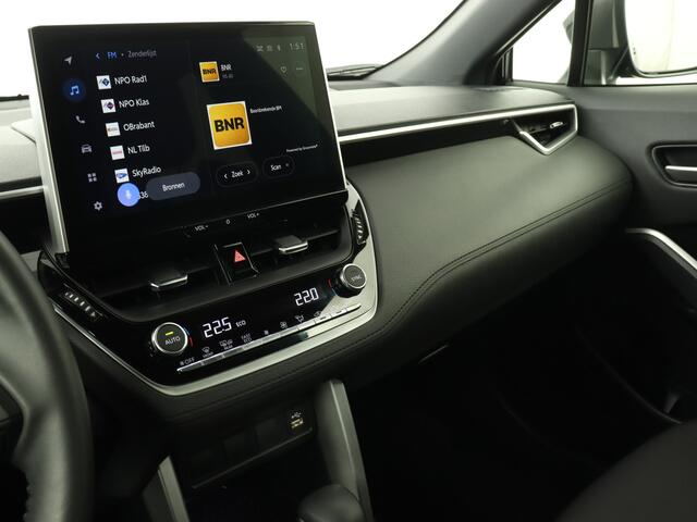 Toyota COROLLA Cross Hybrid 200 Dynamic | 1e Eigenaar | Nederlandse Auto | Climate Control | Dealer Onderhouden | Navigatie |