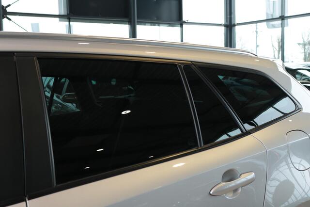 Toyota COROLLA Touring Sports 1.8 Hybrid First Edition