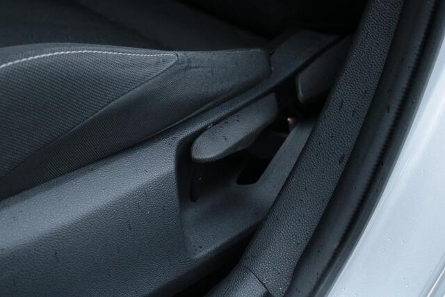 Toyota COROLLA Touring Sports 1.8 Hybrid First Edition