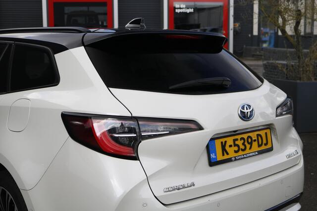 Toyota COROLLA Touring Sports 1.8 Hybrid Executive