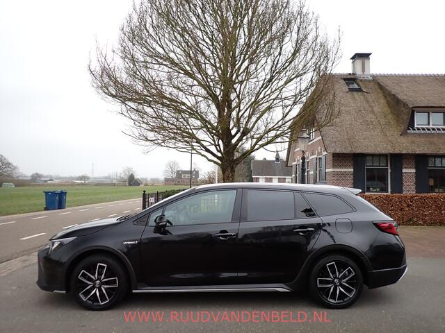 Toyota COROLLA Touring Sports 2.0 HYBRID TREK ACC/CAMERA/TREKHAAK/NAVIGATIE