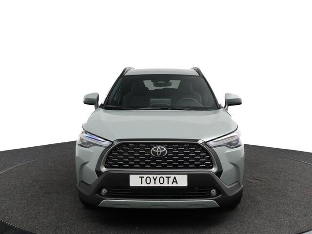 Toyota COROLLA Cross Hybrid 140 Style | Nieuwe Auto | Navigatie | Keyless Entry | Led Verlichting | 10 Jaar Garantie |