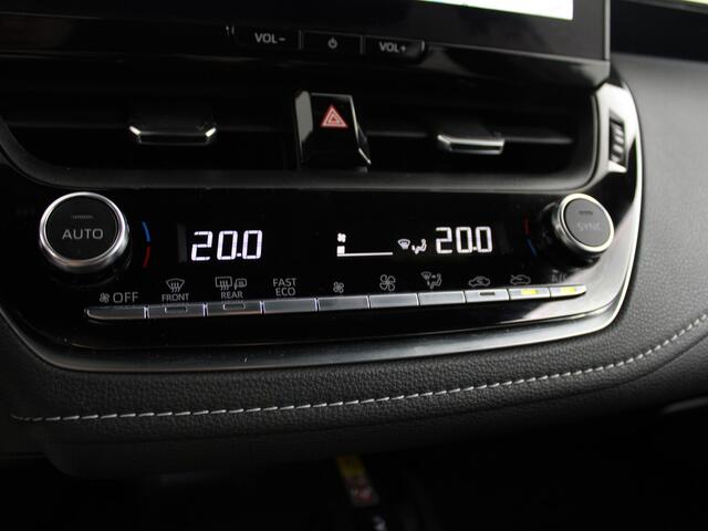 Toyota COROLLA Hybrid 140 GR Sport | Navigatie | Draadloze telefoonlader | Verwarmde voorstoelen |