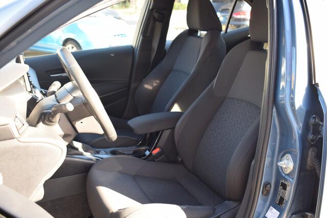 Toyota COROLLA 1.8 Hybrid Active//Trekhaak!