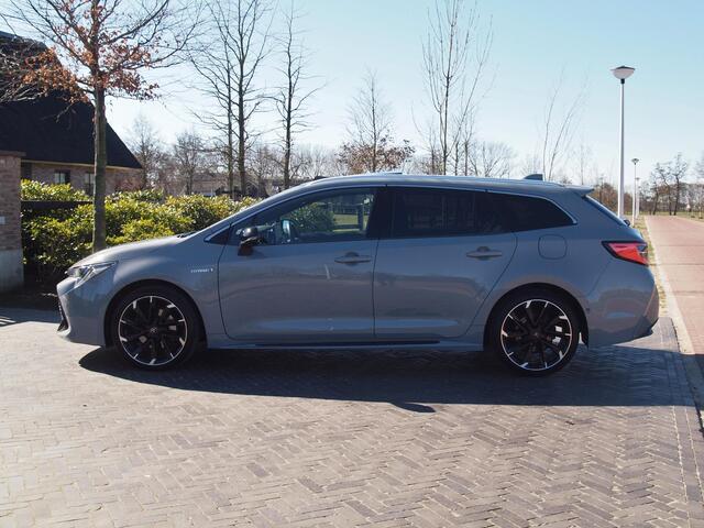 Toyota COROLLA Touring Sports 2.0 Hybrid Business GR-Sport | Panoramadak | Camera | Cruise Control | JBL | Head-Up Display |