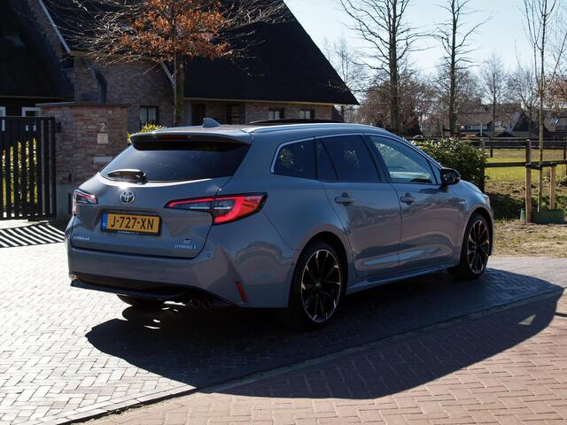 Toyota COROLLA Touring Sports 2.0 Hybrid Business GR-Sport | Panoramadak | Camera | Cruise Control | JBL | Head-Up Display |