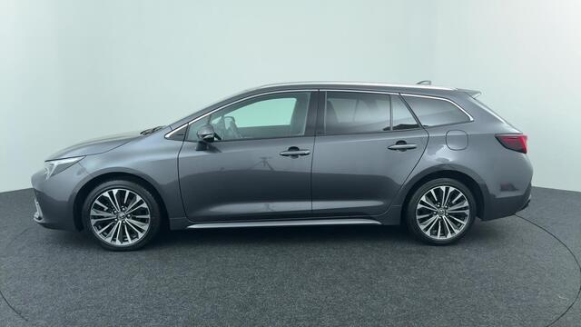 Toyota COROLLA Touring Sports 1.8 Hybrid First Edition P.Cam - Elektr. achterklep - Apple Carplay/Android Auto