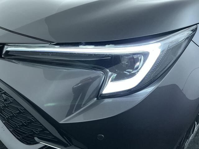 Toyota COROLLA Touring Sports 1.8 Hybrid First Edition P.Cam - Elektr. achterklep - Apple Carplay/Android Auto