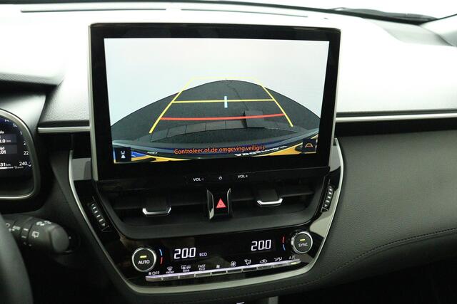 Toyota COROLLA Cross Hybrid 140 Style Limited | stuur/stoelverwarming | Parkeersensoren | Navigatie | Apple Carplay/Android auto |