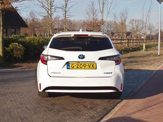 Toyota COROLLA Touring Sports 1.8 Hybrid Business Plus | Camera | Apple Carplay | Stoelverwarming | Cruise Control |