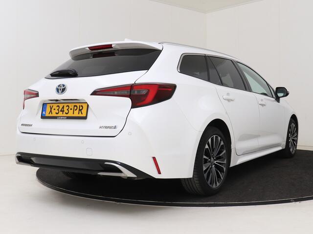 Toyota COROLLA Touring Sports 1.8 Hybrid First Edition Tim Veen