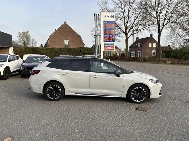 Toyota COROLLA Touring Sports 1.8 Hybrid GR-Sport