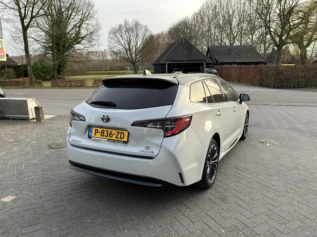 Toyota COROLLA Touring Sports 1.8 Hybrid GR-Sport