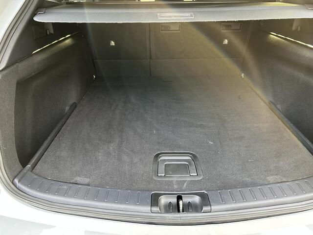 Toyota COROLLA Touring Sports 1.8 Hybrid GR-Sport