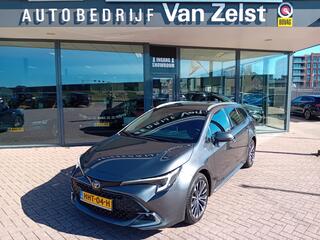 toyota-corolla-touring-sports-1.8-h