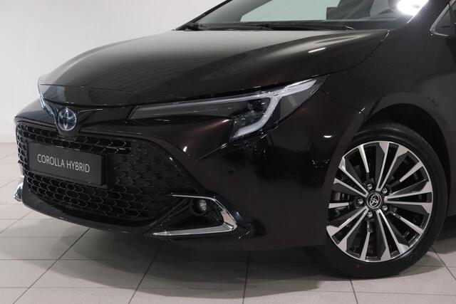 Toyota COROLLA Touring Sports 1.8 Hybrid First Edition, Direct leverbaar, 140PK, Sensoren, Stoelverwarming, Apple Carplay/Android Auto!