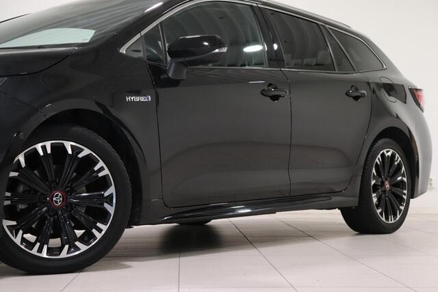 Toyota COROLLA Touring Sports 1.8 Hybrid GR-Sport, Apple Carplay & Android Auto, Stoelverwarming, Draadloze telefoonlader, Parkeersensoren, Keyless entry!