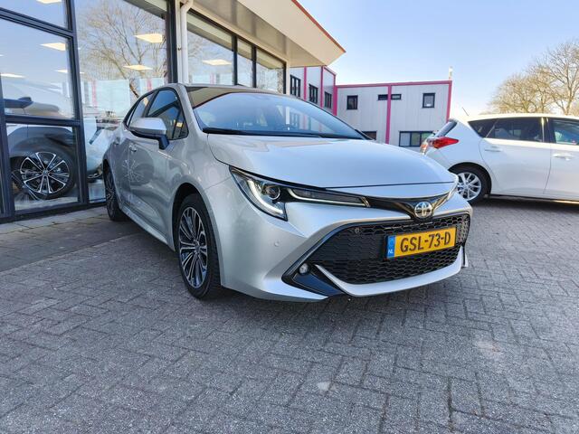 Toyota COROLLA 1.8 Hybrid Dynamic Limited | Stoel & stuurverwarming | PDC | BSM | All-season