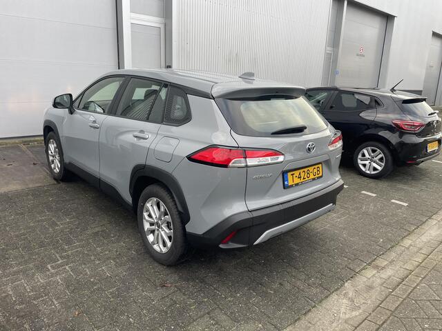 Toyota COROLLA Cross 2.0 High Power Hybrid Active rijklaar prijs, spec aktie
