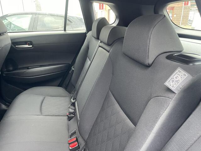 Toyota COROLLA Cross 2.0 High Power Hybrid Active rijklaar prijs, spec aktie
