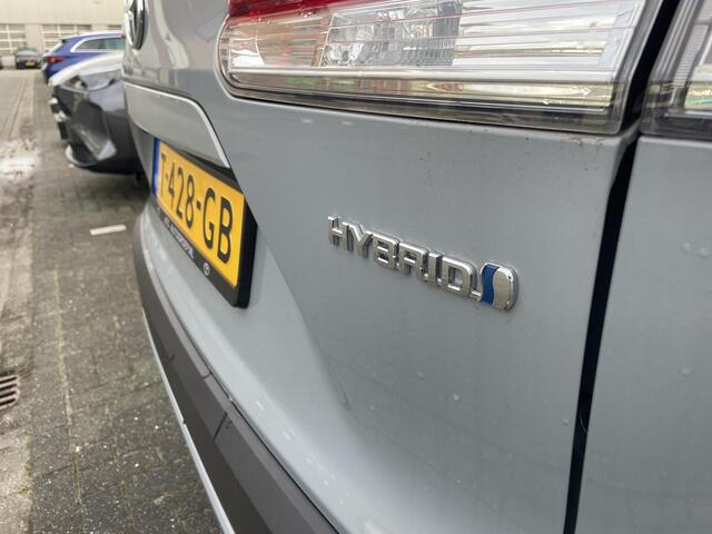 Toyota COROLLA Cross 2.0 High Power Hybrid Active rijklaar prijs, spec aktie