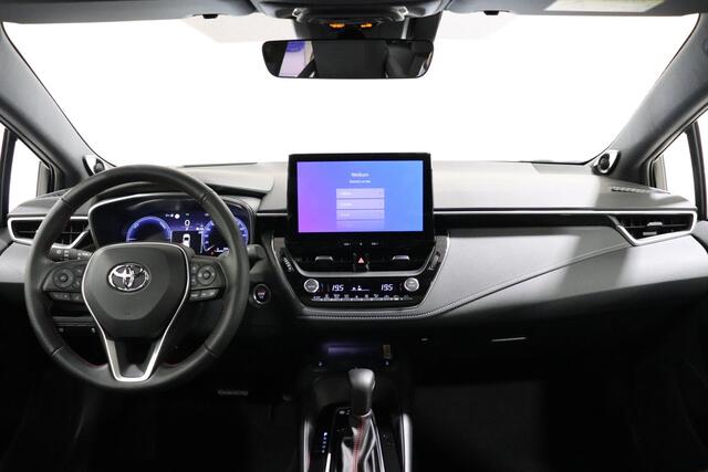 Toyota COROLLA Hybrid 140 GR Sport, Pano Pack, Trekhaak, Apple Carplay/Android Auto, Sensoren, JBL, BSM!