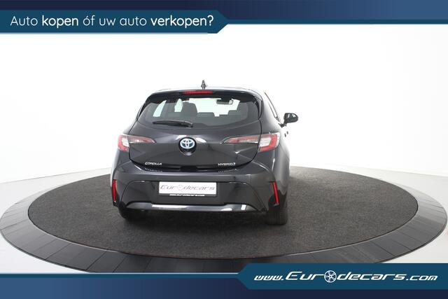 Toyota COROLLA 1.8 Hybrid Dynamic *1ste Eigenaar*Navigatie*Camera*Keyless*