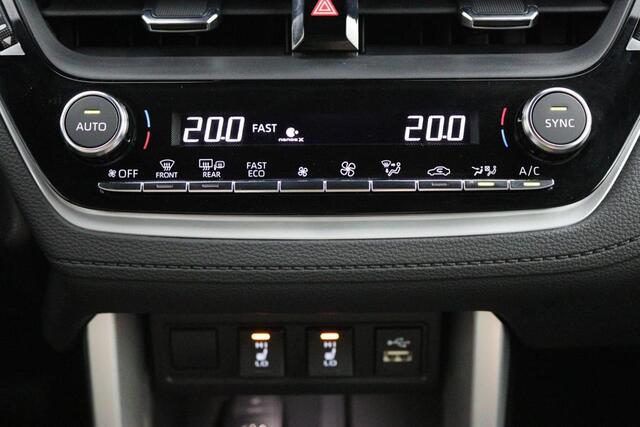 Toyota COROLLA Cross 2.0 High Power Hybrid First Edition | Trekhaak | Navigatie | Parkeersensoren | Keyless | Dode hoek detectie |