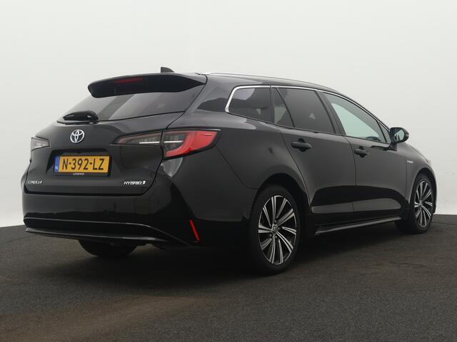 Toyota COROLLA Touring Sports 1.8 Hybrid TeamNL | Parkeersensoren | Camera | LM velgen | Stoelverwarming | Cruise Control Adaptief | Climate Control |