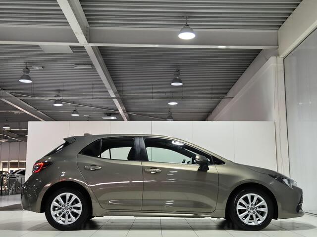 Toyota COROLLA Hybrid 140 Active