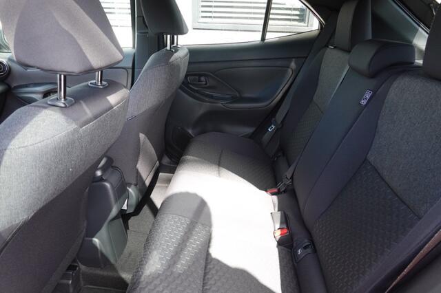 Toyota COROLLA 1.5 HYBRID 130 FIRST Winterpack + DIV