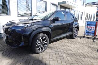 toyota-corolla-1.5-hybrid-130-first