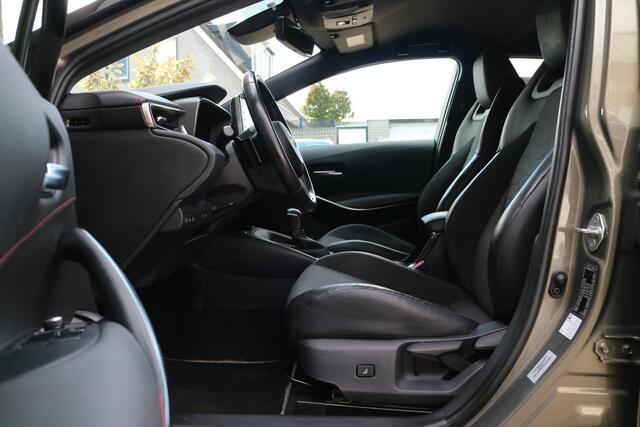 Toyota COROLLA Touring Sports 2.0 Hybrid Executive | Navi | Camera | Compleet! |
