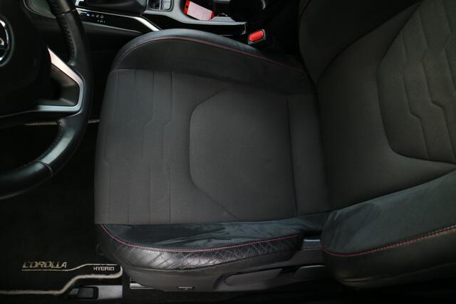 Toyota COROLLA Touring Sports 2.0 Hybrid Executive | Navi | Camera | Compleet! |