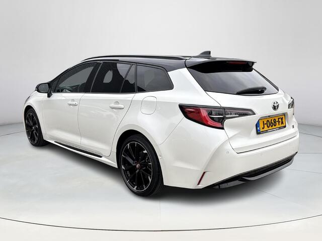 Toyota COROLLA Touring Sports 2.0 Hybrid GR-Sport Plus Pano **HEAD-UP DISPLAY/ STOELVERWARMING/ 36 MAANDEN GARANTIE**