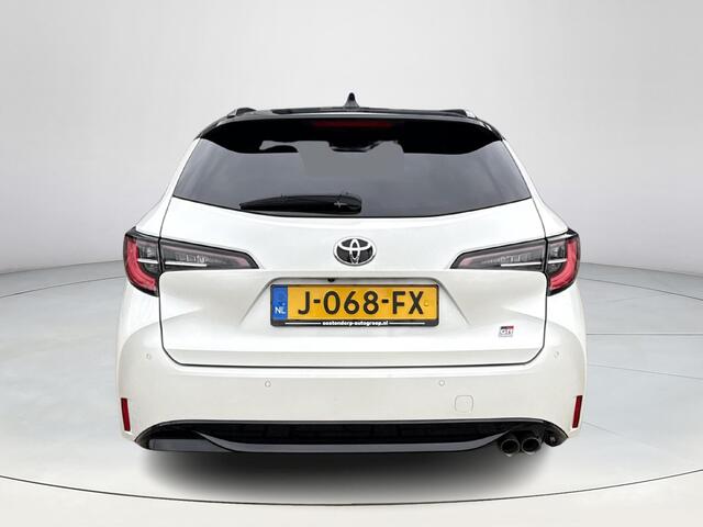 Toyota COROLLA Touring Sports 2.0 Hybrid GR-Sport Plus Pano **HEAD-UP DISPLAY/ STOELVERWARMING/ 36 MAANDEN GARANTIE**
