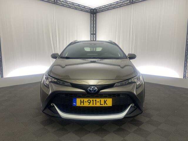 Toyota COROLLA Touring Sports 2.0 Hybrid Trek Automaat 180 pk | Apple Carplay | Trekhaak | Navi | ACC | DAB |