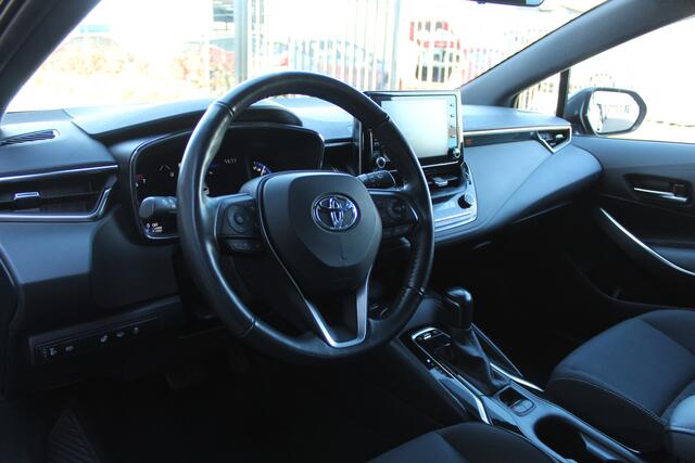 Toyota COROLLA Touring Sports 1.8 Hybrid Active Plus | Rijklaar | Camera | Stoel/Stuur-verwarming | Cruise | Apple/Android | Clima