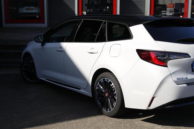 Toyota COROLLA Touring Sports 1.8 Hybrid GR-Sport