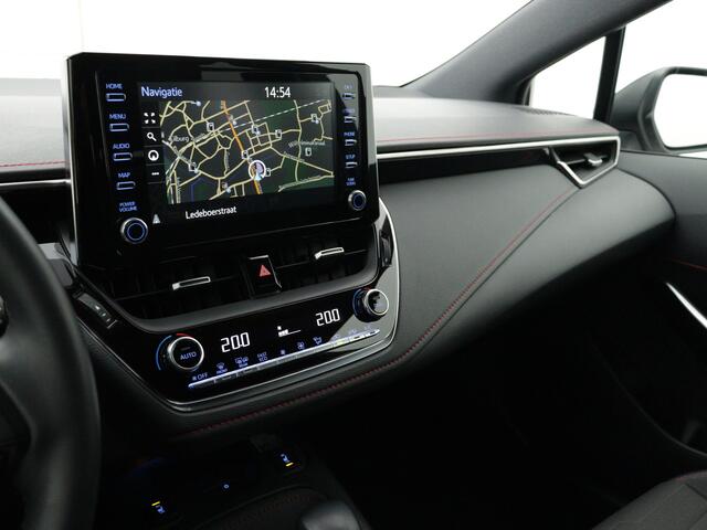 Toyota COROLLA Touring Sports Touring Sports 2.0 Hybrid Executive Automaat | Navigatie | Camera | Cruise Control Adaptief | Dodehoek Ass. | LM velgen | Parkeer Ass. | Stoelverwarming |