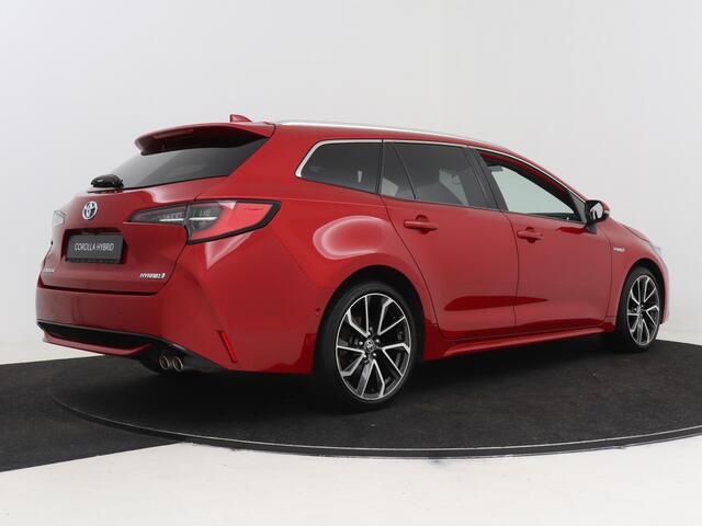 Toyota COROLLA Touring Sports 2.0 Hybrid Executive JBL | PDC | Stoelverwarming | Blind Spot |
