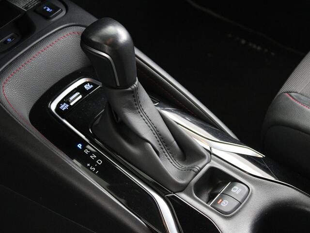 Toyota COROLLA Touring Sports 2.0 Hybrid Executive JBL | PDC | Stoelverwarming | Blind Spot |