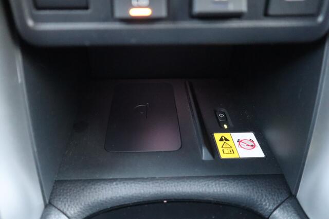 Toyota COROLLA Hybrid 140 Style Stoel/stuurverwarming/BlindSpot